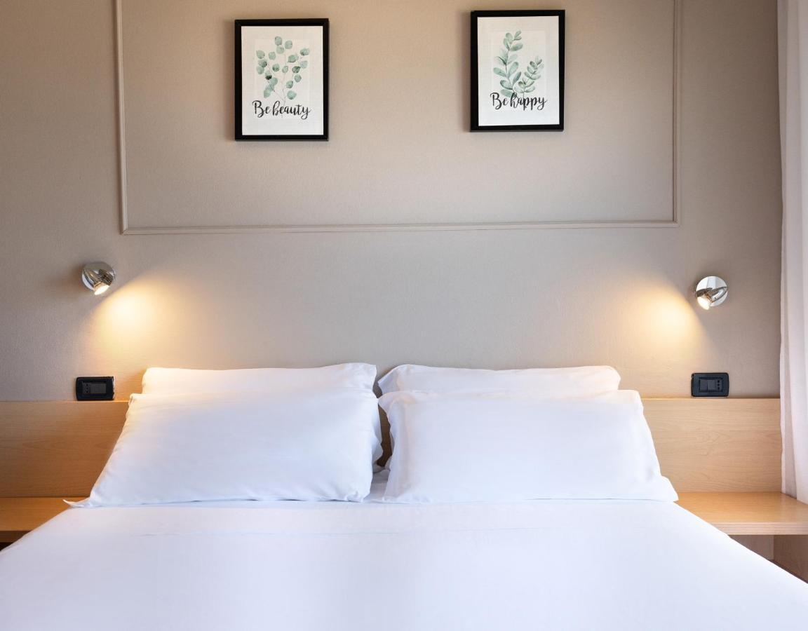 Hotel Constellation Lido Di Savio Ngoại thất bức ảnh